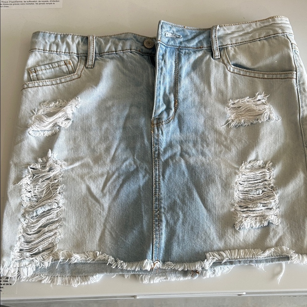 Stylish Distressed Denim Mini Skirt